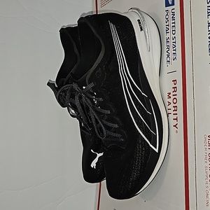 Puma Deviate Nitro 1 Men's Running Shoes Size 10.5